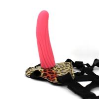 סטראפאון יפייפה עם דילדו רוטט מסיליקון רפואי "DALIBOR" 1