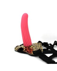 סטראפאון יפייפה עם דילדו רוטט מסיליקון רפואי "DALIBOR"